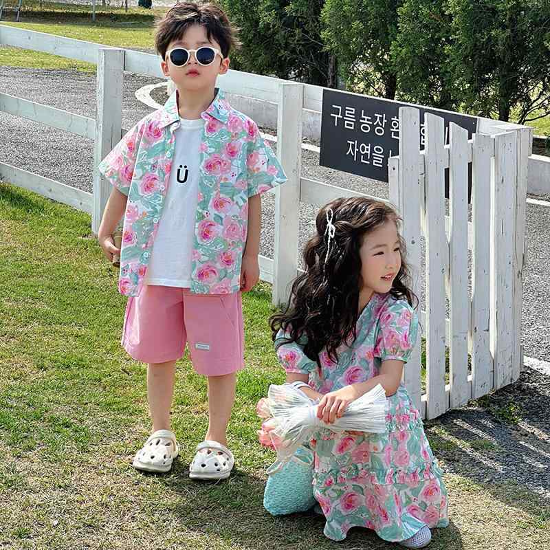 キッズ 半袖シャツ パンツまたはスカート セットアップ 子供用 リゾートウェア サマー 薄手 かわいい 花柄 綿100% ピンク系