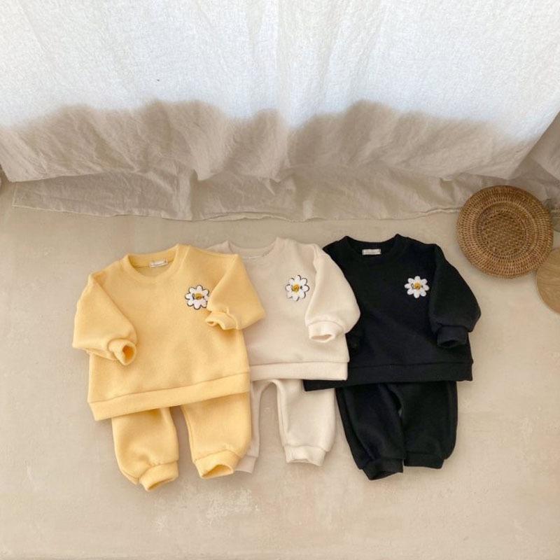 ベビー服 秋冬用 綿 上下セット 幼児 花柄 トレーナー パンツ 2点セット 韓国風 イエロー ピンク ブラック 73 80 90 100cm