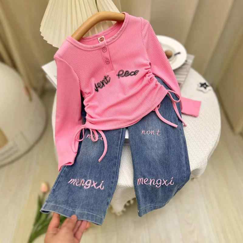 子供用セットアップ 長袖トップスとデニムパンツの2点セット 女の子 かわいい 韓国風 春秋 綿混紡 無地 刺・墸 ピンク系