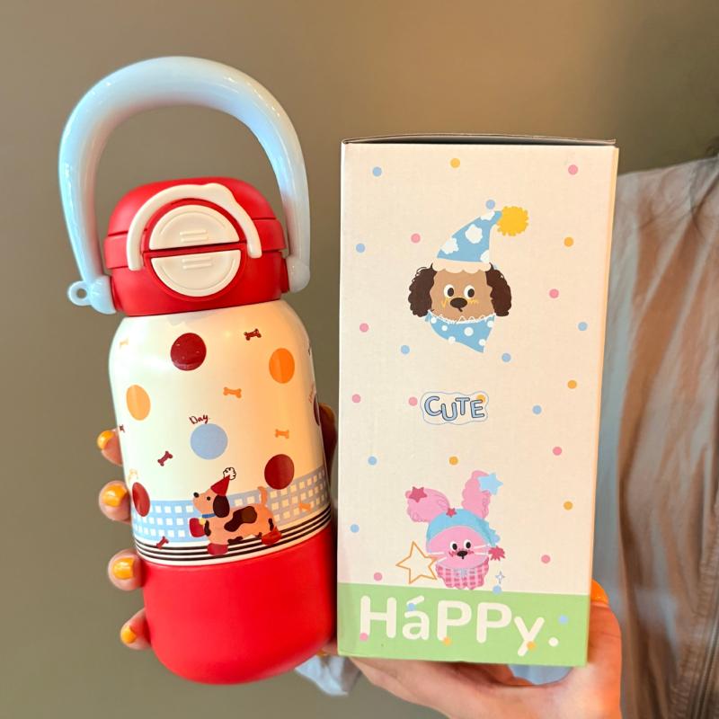 水筒 キッズ 子供用 316ステンレス鋼 ストロー付き 保温 保冷 550ml かわいい おしゃれ 直飲み 幼児 小学生 通学 遠足 ブルー ピンク グリーン レッド