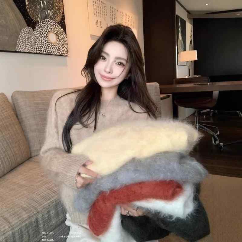 セーター レディース カシミヤ100% ニット トップス プルオーバー 長袖 丸首 無地 秋冬 暖かい 防寒 ゆったり リラックス かわいい おしゃれ 20代 30代 40代 50代 通勤着 オフィス カジュアル 普段使い デート着