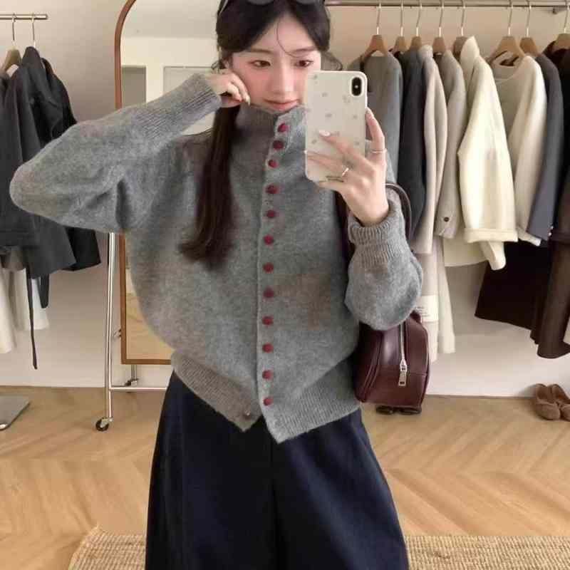 カーディガン メンズ 女性用 優しい風 高領 シングルブレスト 無地 ニット 開衫 2024 秋冬 ゆったり 合わせやすい 毛衣 上衣 長袖 POLO領 普通丈 ボタン リブ 燕麦色 グレー ネイビー 中厚 伸縮性 スパンデックス 混紡 ゆったりシルエッ