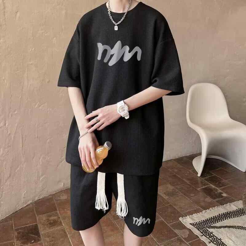 Tシャツ キッズ 男の子 半袖 ハーフパンツ ジャージ セットアップ 上下セット 運動着 スポーティー 薄手 ポリエステル 灰色 白 黒 春夏