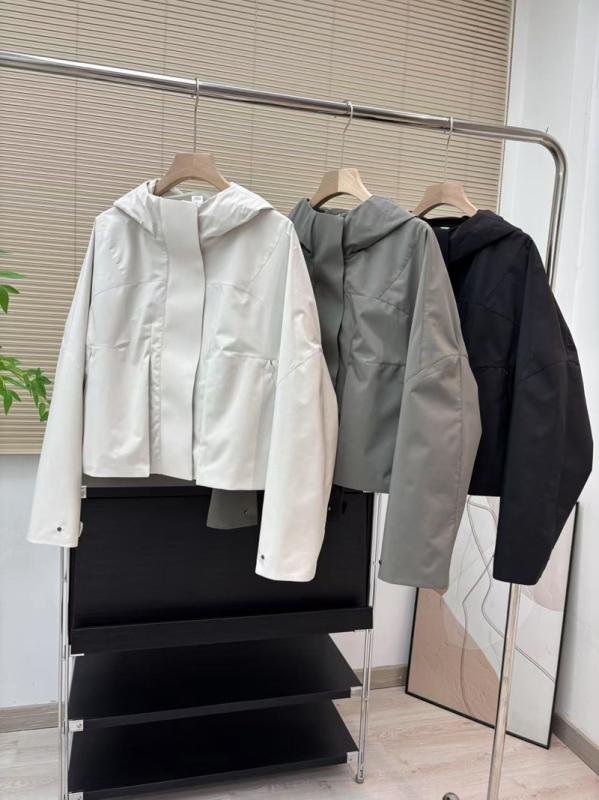 レディース 防水 軽量 フード付き ショート丈 コート ポリエステル ワイドシルエット ジッパー ポケット デザイン 通勤用 気質スタイル 春 カラバリ 月銀白 ・柑其緑 星耀黒 中厚手 長袖 純色