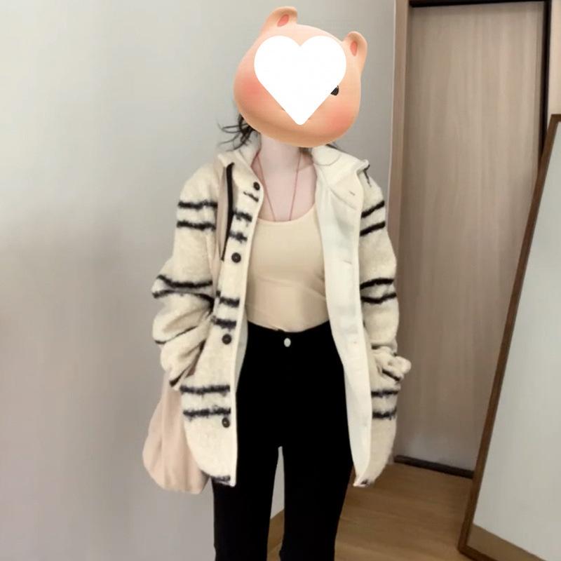 コート レディース ストライプ フード付き ボア アウター 秋冬 韓国風 小柄 厚手 裏起毛 あったか 通勤 きれいめ かわいい