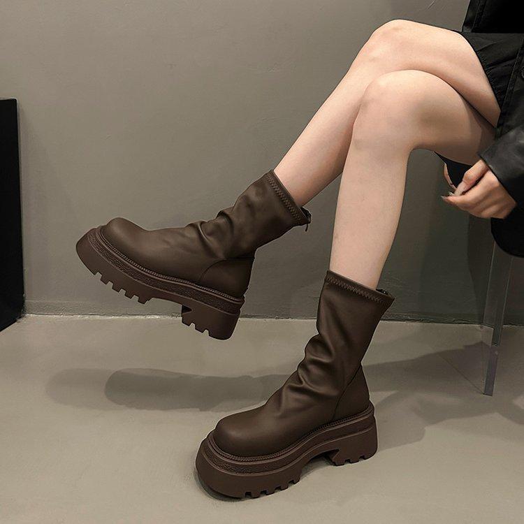 ブーツ レディース 厚底 ストレッチブーツ ショートブーツ 歩きやすい 疲れない 美脚 伸縮性 ローヒール フラット 普段使い おしゃれ 黒 ブラック ブラウン 秋 冬