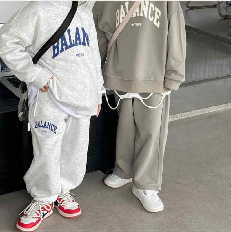 子供用セットアップ キッズ 長袖パーカー ロングパンツ 上下2点セット 秋冬 普段着 部屋着 男の子 女の子 80cm 90cm 100cm 110cm 120cm 130cm 140cm