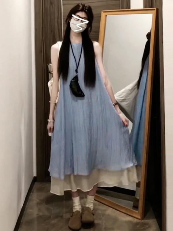 ワンピース 女性用 夏 ストライプ 切り替え 偽ツーピース 背中開き Aライン ロング ノースリーブ 丸首 ゆったり 垂れ感 軽量 TR素材 PVC ブルー 気質 復古 風
