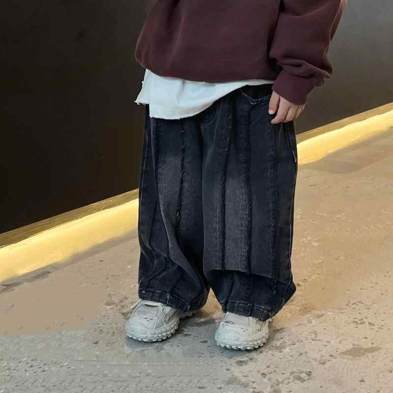 子供服ジーンズ ボーイズ デニムパンツ ロングパンツ 韓国風 カジュアルパンツ ブラック 春秋 秋季 普段着 中小童