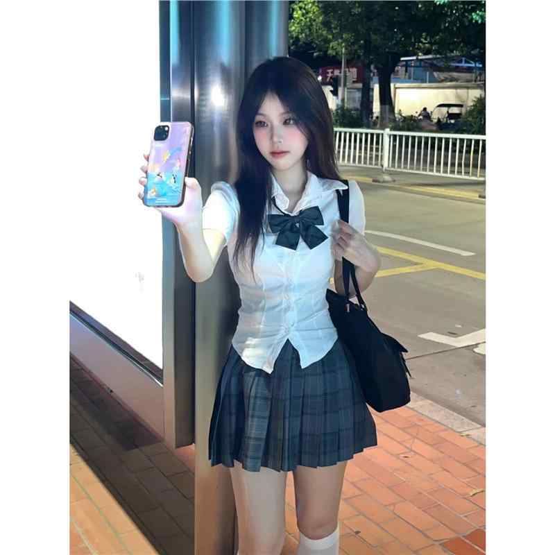 制服 レディース JK制服 シャツ & スカート セットアップ セーラー服 半袖 長袖 ミニ丈 プリーツスカート 学院風 スタイル ポリエステル かわいい ガーリー ファッション トップス XS S M L XL