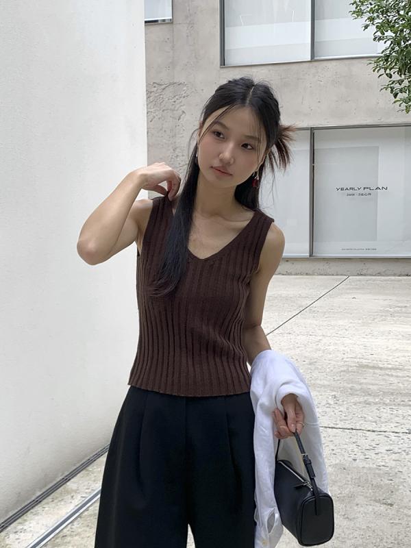 タンクトップ レディース 韓国風 ノースリーブ Vネック トップス リブニット 伸縮性 スリムフィット 黒 グレー カーキ ベージュ