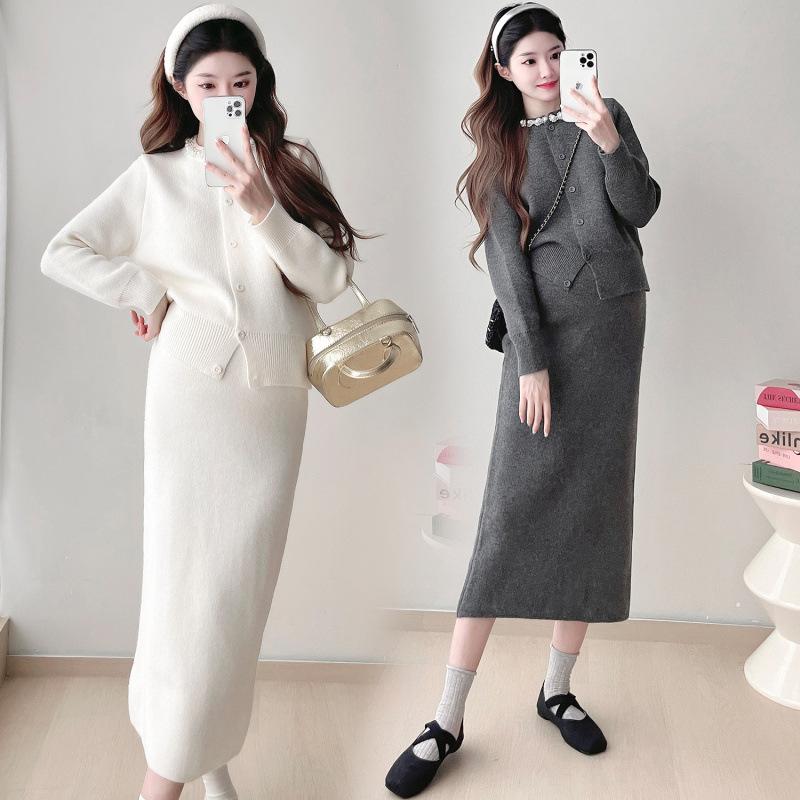 マタニティウェア セットアップ レディース ニット スカート 2点セット 秋冬 長袖 妊婦服 プレママ ゆったり 快適 普段使い お出かけ 白色 グレー