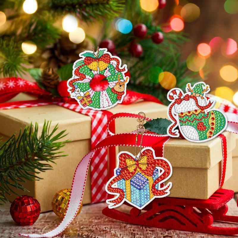 キーホルダー キッズ DIY アクリル ダイヤモンド絵 クリスマス 手作り カートゥーン