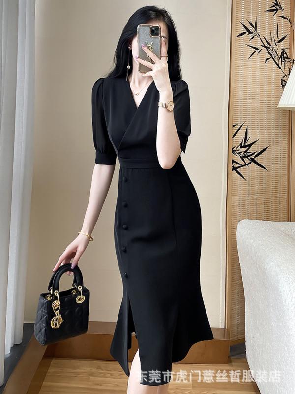 Vのど首 シフォン衣装 黒いこと系(x10)