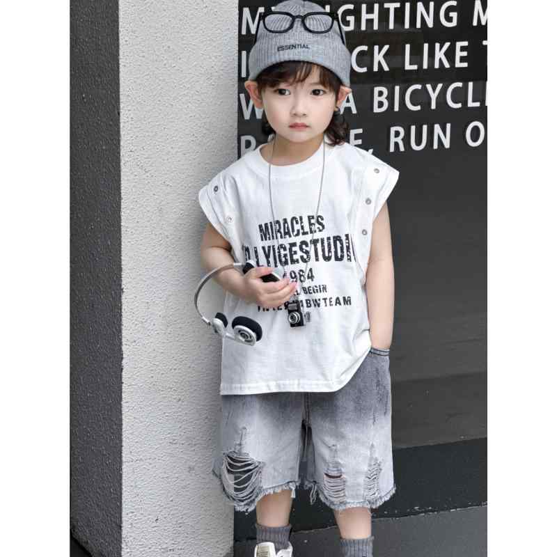 子供服 上下セット 男の子 夏 ノースリーブ デニムショートパンツ 2点 セットアップ 薄手 破れ加工 プリント 個性派 トップス ボトムス