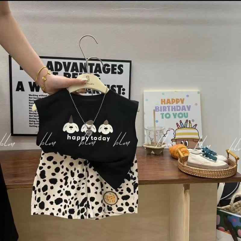 子供服 男の子 ノースリーブ タンクトップ ショートパンツ 上下2点セット 薄手 涼しい コットン プリント カジュアル 普段使い 80 90 100 110 120 130