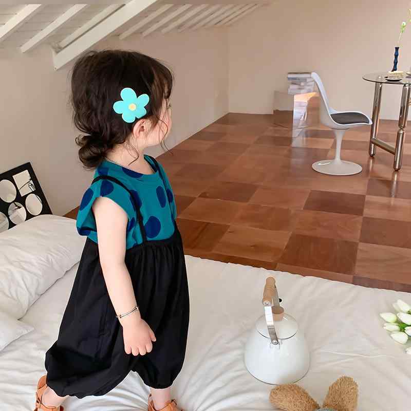 子供服 女の子用 セットアップ 夏物 2点セット 昆虫柄 ドット柄 ノースリーブ トップス サロペット 薄手 かわいい ガールズ ベビー キッズ 普段着 おしゃれ