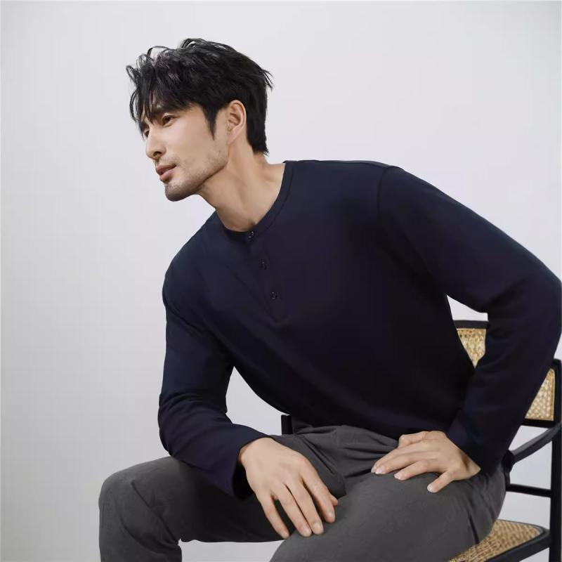 Tシャツ メンズ 男性用 長袖 カットソー ラウンドネック インナーシャツ 無地 コットン混紡 秋 冬 カジュアル トップス 白 黒 紺 グレー M L XL XXL XXXL XXXXL