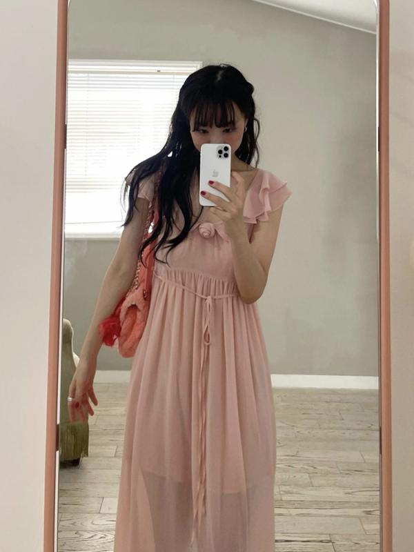 { \u0026quot;result\u0026quot;: \u0026quot;ワンピース 女性用 夏 韓国風 無袖 ロング フレア Aライン スカート フリル 紐 ピンク グリーン ポリエステル 接触冷感 軽量 吸湿速乾 ゆったり 普段使い カジュアル トップス ワンショルダー シンプル デザイン ビッグ