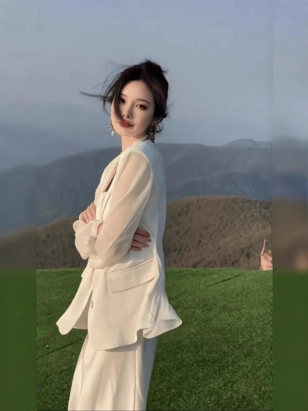 レディース 吊り帯ワンピース 韓国風 ゆったり Aライン 長め丈 ベージュ ブラック 切り替えデザイン 重厚感 ポリエステル 綿素材 ゆったりシルエット ウエストカバー 腹部カバー 普段使い 夏服 通勤用 軽量 通気性 吸湿速乾 接触冷感 春夏 女性用 (x5)｜トミーショップ 店