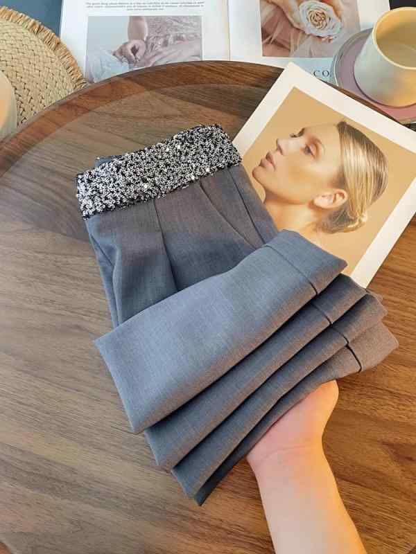 レディース ワイドパンツ 高腰 スリム 直筒 クロップド 春秋 グレー ポリエステル 微弾性 通勤 気質 ポケット 切り替え 長丈 軽量 ストレッチ ビジネス カジュアル 普段使い シルエット 快適 スタイリッシュ 膝下 サイドポケット ミックス素材 モ