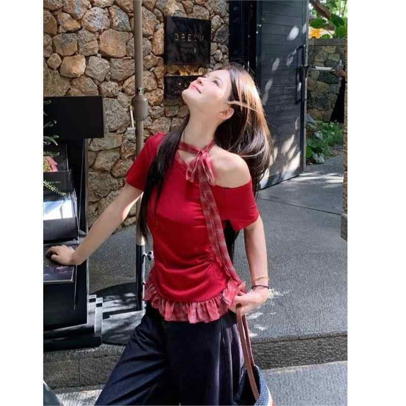 Tシャツ 女性用 赤 格子柄 斜肩 短袖 切り替え デザイン トップス 修身 普通丈 斜めVネック 韓国風 カジュアル 日常使い 日韓スタイル 軽量 綿混 赤 ブラック ベージュ 夏 春夏