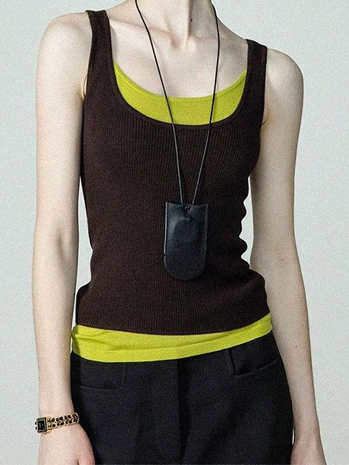 レディース 吊り紐 キャミソール トップス 薄手 夏用 修身 スリム ショート丈 美しい背中 インナー レイヤード 撞色 ポリエステル スパンデックス 無袖 プリンセス袖 ブラウン 私服 セレブスタイル ゆったりフィット 軽量 通勤 普段使い 室内着 カ