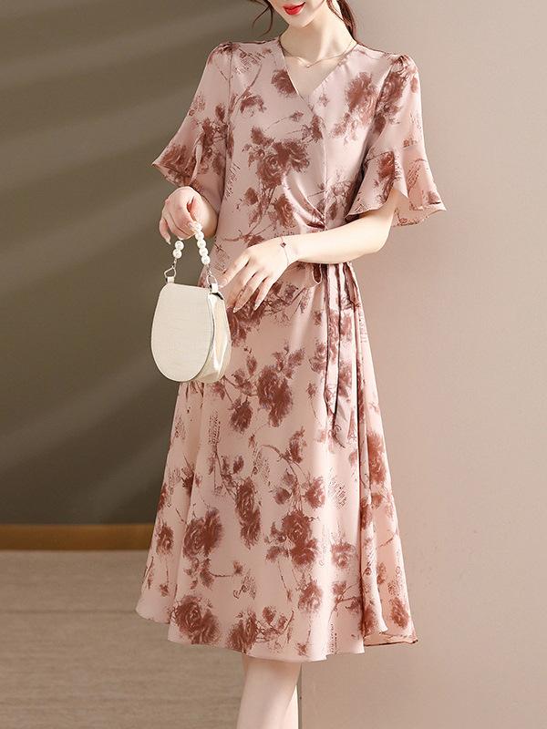 ワンピース レディース 中年向け 夏用 気品 Aライン 中長丈 Vネック 短袖 荷葉袖 中腰 インナー 花柄 プリント ドローストリング プルオーバー スタイル 日韓風 甘め 清新 涼しい 軽量 涼感 ポリエステル ブラック ピンク ホワイト