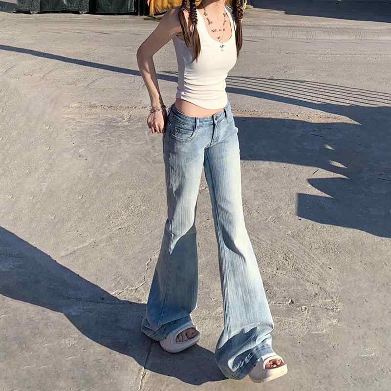 レディース デニムパンツ 春夏 低腰 マイクロフレア スリムフィット ストレッチ ライトブルー 綿混 伸縮性 修身 ?・覧 街頭スタイル 普段使い 通勤用 軽量 中厚 ポケット付き 長丈 マイクロ個子対応 個性派 欧米風