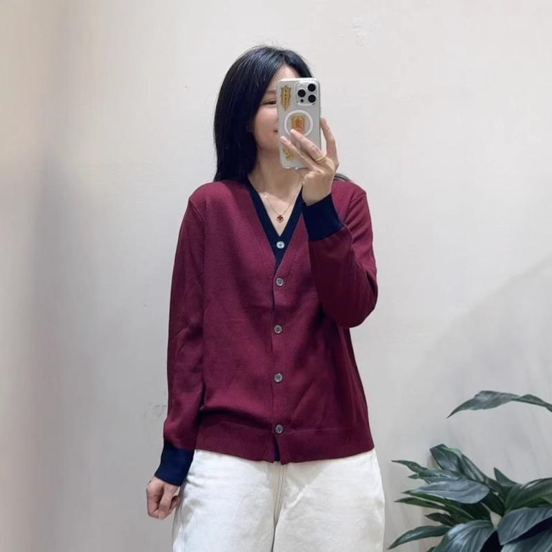 カーディガン 女性用 春 春夏 韓国風 ゆったり ファッション シンプル 羊毛 偽ツーウェイ Vネック ニット 開き 百搭 カジュアル トップス 長袖 切り替え ピースカラー 中厚 シングル ボタン 普通丈 グレー ネイビー 赤 日韓スタイル 吸湿速乾