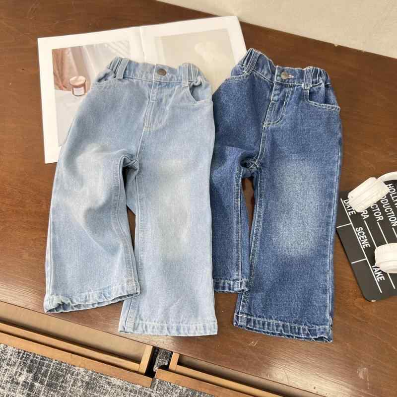 キッズ 牛仔パンツ 女の子 男の子 中小童 長ズボン ユニセックス 綿素材 95% 酵素洗 水洗加工 純色 深藍 浅藍 ミディアムウエスト ゴム腰 マイクロベル フレア 復古 韓風 かわいい 時尚 軽量 通気性 伸縮性 春秋 春夏 秋冬 普段使い 学校用