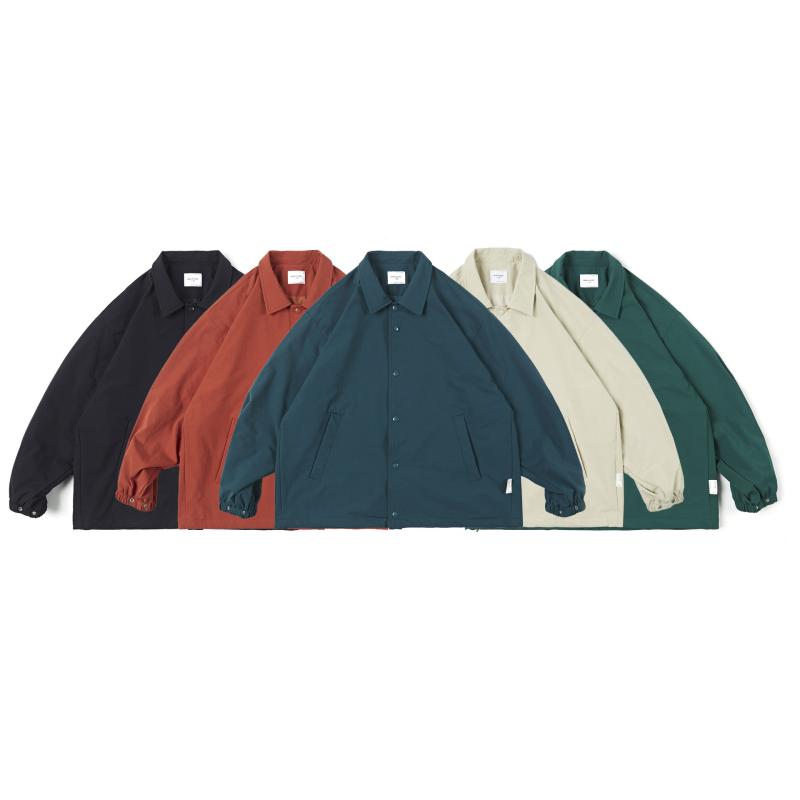 メンズ ジャケット 登山 コーチ 防風 青少年 合体型 翻領 長袖 中長 化繊混紡 ナイロン 厚手 秋季 秋冬 国風カジュアル 青春流行 多ポケット サイドポケット 直裾 ノンアイロン 軽量 伸縮性 吸湿速乾 杏色 ベージュ系 赤レンガ色 ダークグリーン｜トミーショップ 店