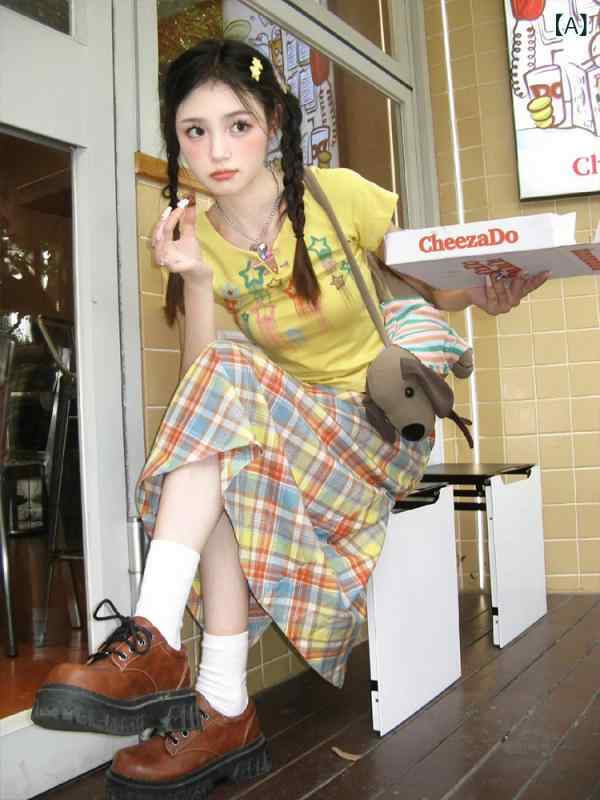 レディース 春夏 トップス 短袖 スター プリント 肩正 デザイン かわいい 短丈 シャツ 綿 ?? 混紡 軽量 伸縮性 吸湿速乾 街頭 スタイル 欧米風 普段使い コーディネート セット スカート 組み合わせ ミッド 丈 ロング スカート ファッション
