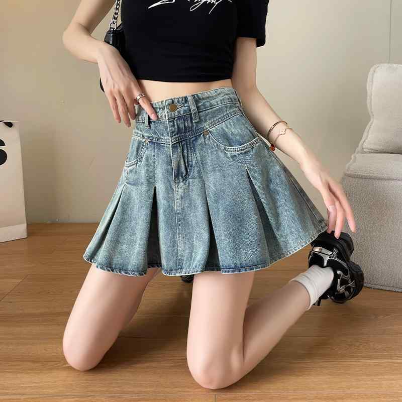 スカート 女性用 夏 デニム 半身スカート 薄手 軽量 ストレッチ 百褶 短丈 浅ブルー ボタン ジッパー ポケット 水洗 加工 ゆったり スリム デザイン ファッション カジュアル 私服 ミセススタイル