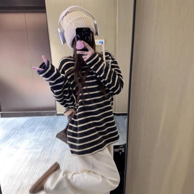 トップス 成人女性用 長袖 条紋 うつり変わり ラウンド素っ首 ゆったり か細い相応う 当たること冷感 アクネロン 黒いこと白いこと 通い 普段使い走り 人となり 伸縮性 吸湿速乾 軽さ 肌付き アウター