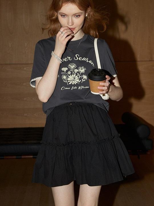 Tシャツ 女性用 春夏 深灰色 短袖 ラウンドネック 切り替え 植物花柄 文字プリント 通勤スタイル 気質 コットン混 吸湿速乾 軽量 シンプル 上品 普段使い トップス ブラウス