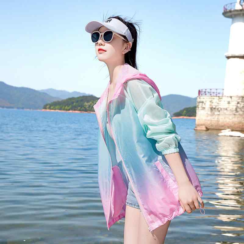 レディース 防晒アウター 春夏 薄手 通気性 綿混紡 グラデーション柄 パープル ピンク ロングスリーブ フード付き ジップアップ ゆったり ポケット付き 軽量 吸湿速乾 接触冷感 ポータブル 普段使い かわいい 甘め クリーン スタイル