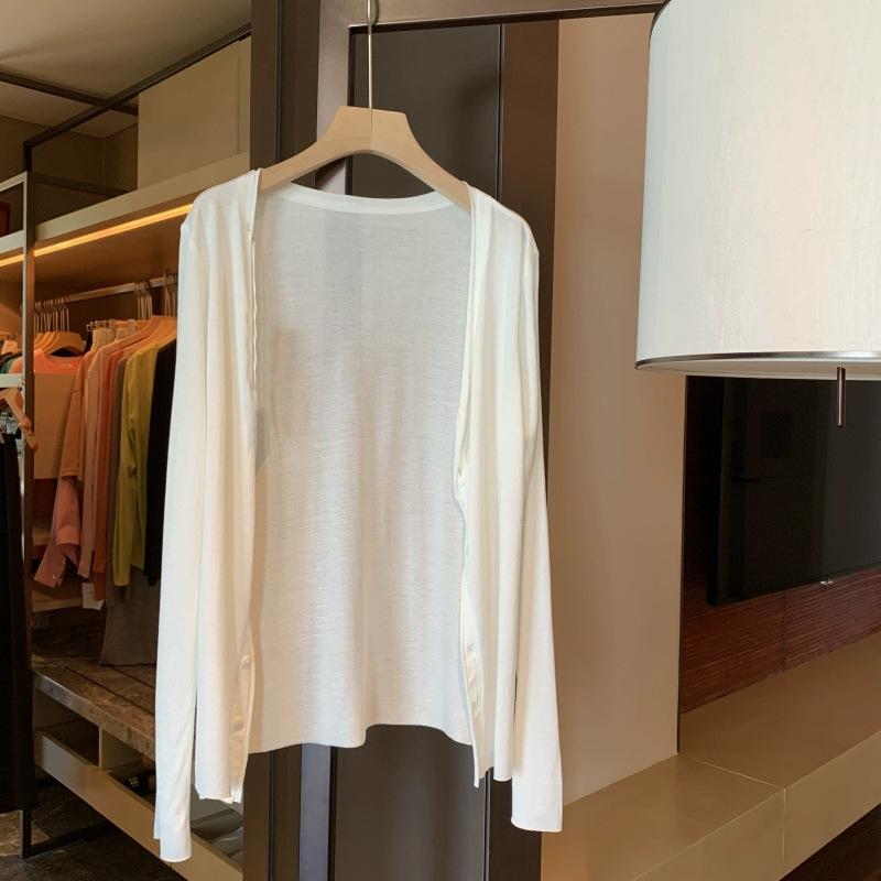 レディース 防晒 トップス 夏 薄手 接触冷感 ポリエステル 長袖 開衫 シャツ ジャケット ショール 外套 ピンク グレー 緑 黒 白 ボタン 単排扣 純色 快適 軽量 伸縮性 吸湿速乾 UPF30 ゆったり 普段使い 屋外 アウトドア ユニセックス