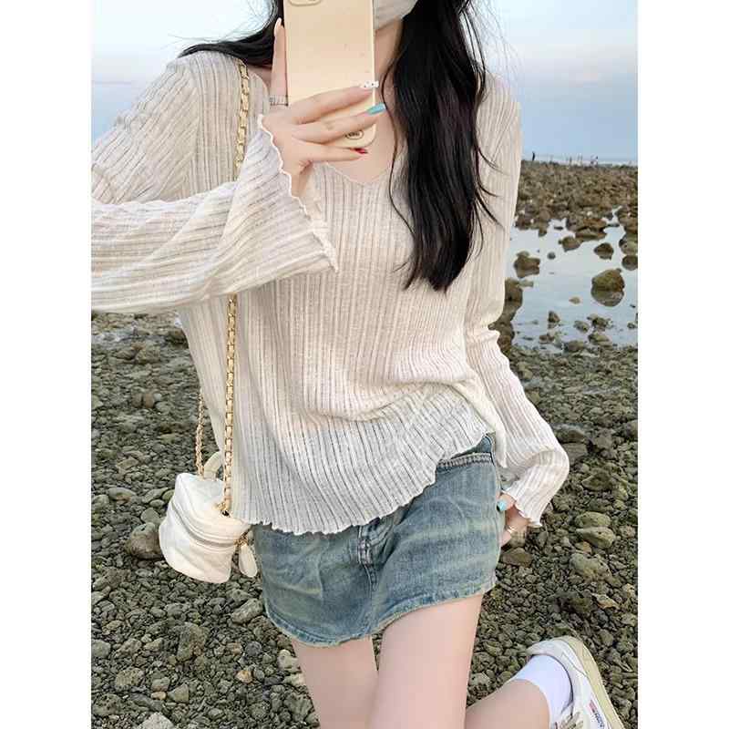 Tシャツ 女性用 長袖 防晒 薄手 接触冷感 Vネック 木耳縁 ゆったりシルエット ラフスタイル 上品 杏色 夏 吸湿速乾 通勤 普段使い 軽量 伸縮性 日韓風 カジュアル トップス ルーズフィット ソフト素材 ユニセックス対応