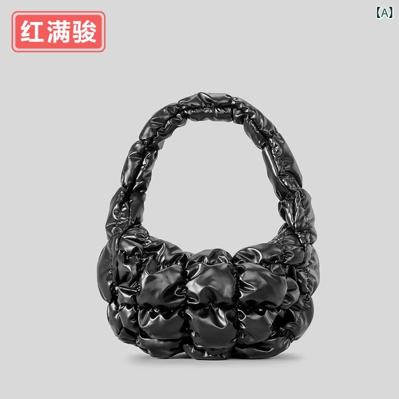 ミニバッグ 女性用 ミニ プリーツ クラウド バッグ 泡泡 チェック ハンドバッグ 軽量 手持ち バッグ ポリエステル 縦型 スクエア 形状 中型 ジップ 開閉 ジップポケット 携帯ポケット ミドル 硬度 日常 使い シングル ショルダーストラップ 黒