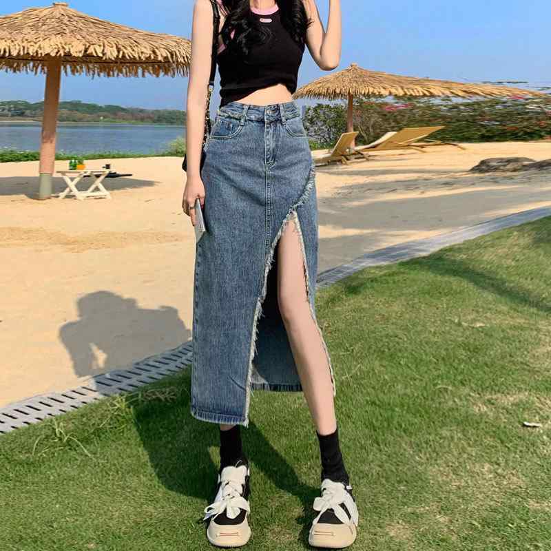 スカート レディース デニム ミモレ丈 Aライン 包みスカート 不規則開き 毛羽立ち 加工 洗い加工 破れ加工 通勤 通気性 気質 梨型 身長 カジュアル スタイル 復古 藍 黒灰 綿素材 コットン 布 70-80% 無弾性 気質 優雅 ミドル丈 半身ス