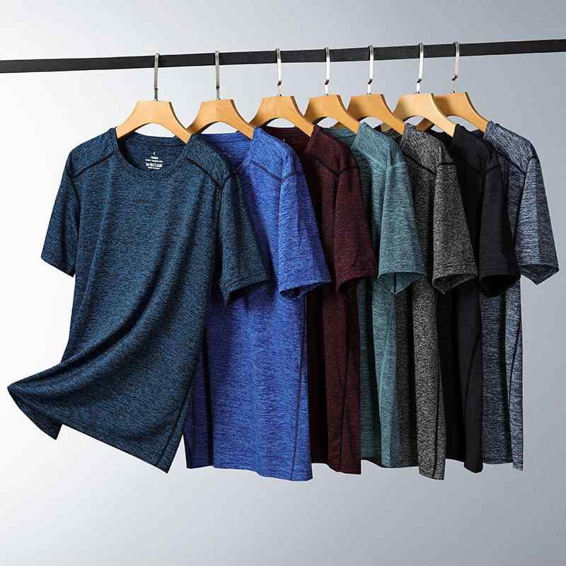 メンズ Tシャツ 半袖 夏季 速乾 透気 運動 フィットネス 直筒型 薄型 ポリエステル 黒 グレー ワインレッド 丸首 ルーズフィット 大きいサイズ ラフスタイル ベースレイヤー アクティブウェア 日常使い 軽量 速乾素材 シンプルデザイン 純色 嵌線 の商品写真