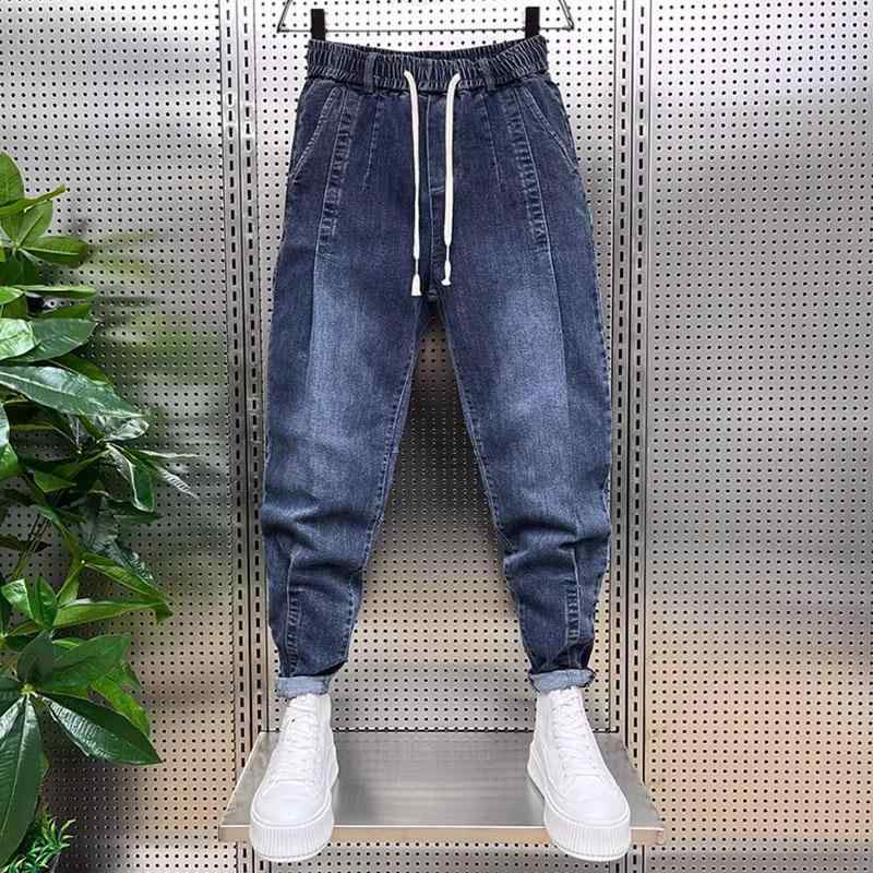 メンズ 牛仔パンツ 直筒型 長ズボン ミドルウエスト 弾力 微弾性 細脚 デザイン 潮流 青春流行 基本款 男士 ハーレムパンツ 綿素材 コットン 洗い加工 ヴィンテージ風 プリント 立体裁断 春季 春 ブルー 黒 休? 日常使い ファッショナブル スタ