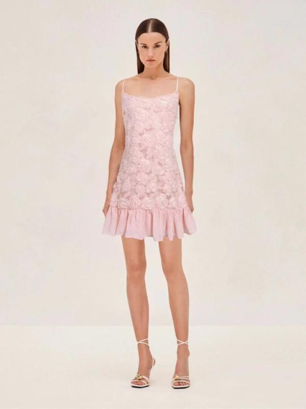 ワンピース 女性用 夏 ピンク 黒 白 ワイドストラップ 肩出し 無袖 ポリエステル フィッシュテール フレア 切り替え シフォン 立体 ローズ プリント リゾート 私服 名媛風 軽やか 爽やか 甘め フェミニン デザイン 短丈|トミーショップ 店
