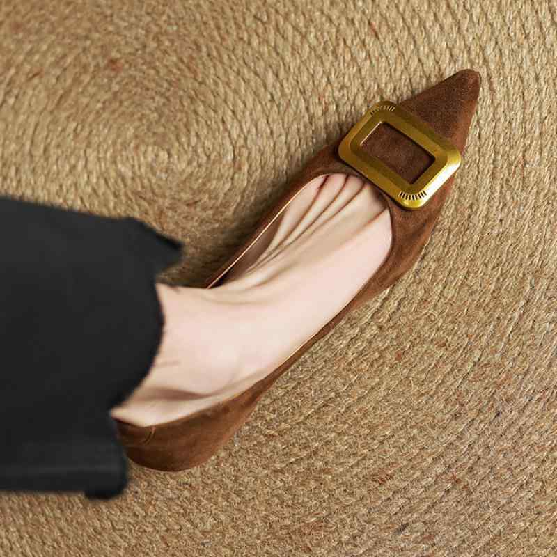 羊革 スエードクロスパンプス チャンキーヒール ポインテッドトゥ 置き目踵 パンプス レディースシューズ 普段使い走り 通い用 黒いこと パープル系 薄っぺら赤銅色