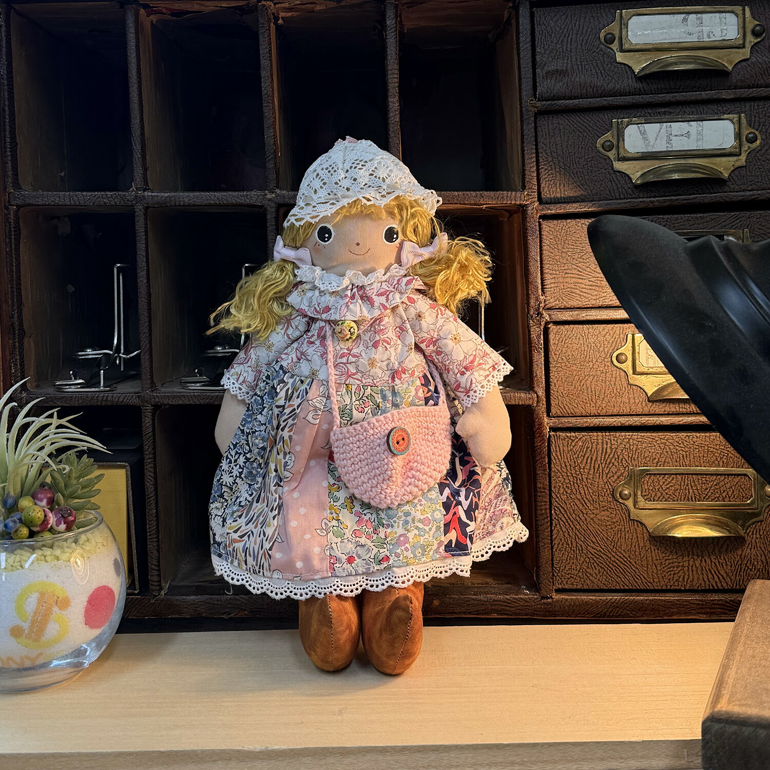 楽天市場】アイリッシュドレスデン レースドール（白いドレスの婦人