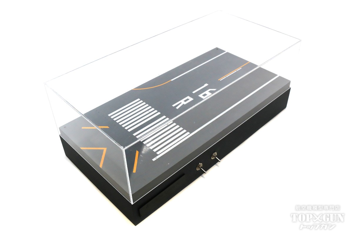 Roteiro4s Terminal 空港ターミナルジオラマセット 模型 4機駐機タイプ 建物 Groove 飛行機 受注生産 照明塔付 1 Delta 完成品 デルタグルーヴ R3 02l 400スケール用 搭乗橋