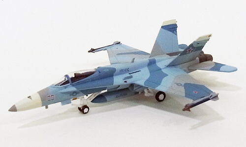 F/A-18C ホーネット アメリカ海軍 第12混成戦闘飛行隊「ファイティング・オマーズ」 AF00 1/200 <br>2012年10月29日発売 <br>GULLIVER200/ガリバー200<br>飛行機 / 飛行機模型 / 模型 / 完成品 / 完成品模型 [WA22104]