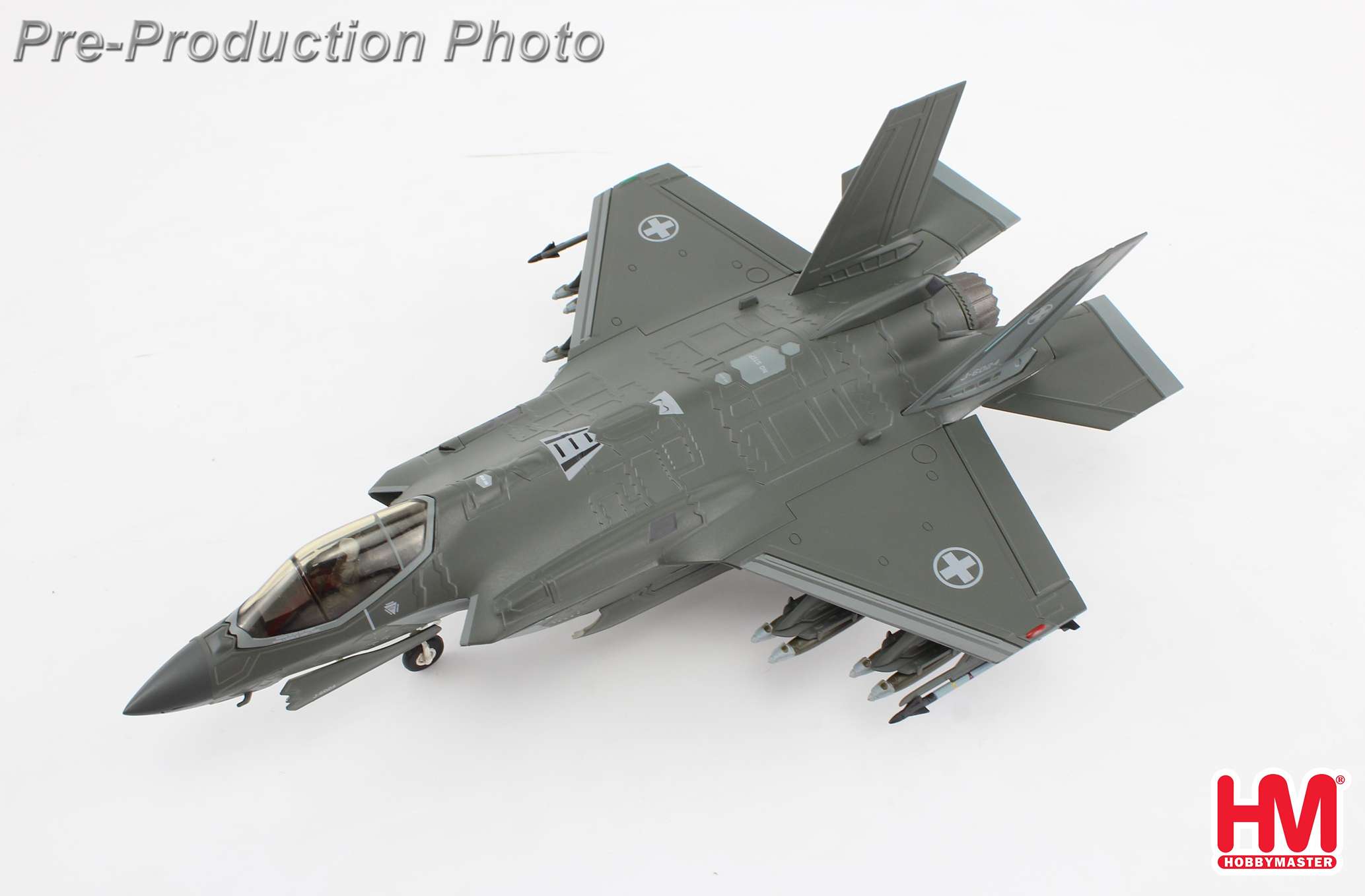 1/72 航空自衛隊　F-35A　第302飛行隊　三沢基地　完成品 F-35 ライトニングII（A型） “航空自衛隊 第302飛行隊 50周年