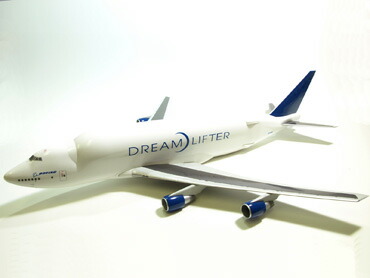 ボーイング B747LCF DREAM LIFTER ドリームリフター N780BA 1/200 プラスチック製 <br>hogan Wings/ホーガンウイングス<br>飛行機 / 飛行機模型 / 模型 / 完成品 / 完成品模型 [3480GR]